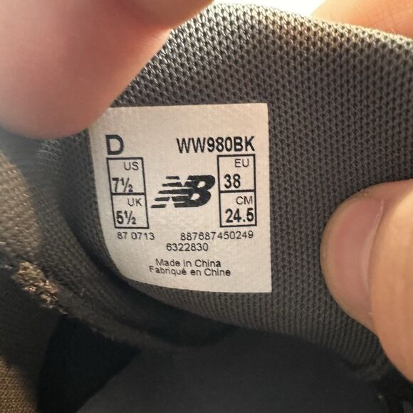 S New Balance 980 Womens 7.5 D WW980BK Black Running Shoes Lace Up Low Top NEW - Picture 8 of 8